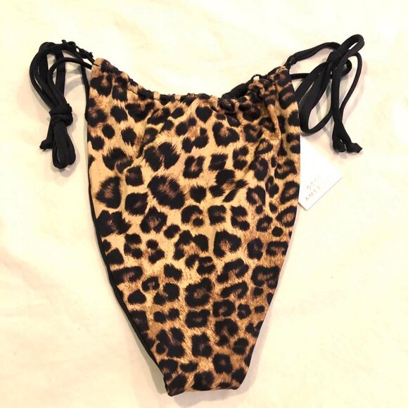 NWT GOOD AMERICAN Tanga Reversible Hi-Hi String Bikini Bottoms Black Leopard S - Picture 8 of 10